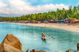 Read more : deccanvoice.com - Top 10 Tourist Places in India